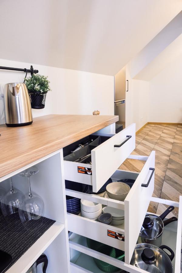 Rothko Apartment/8 Guests/4Bedrooms/Riga Old Town Dış mekan fotoğraf