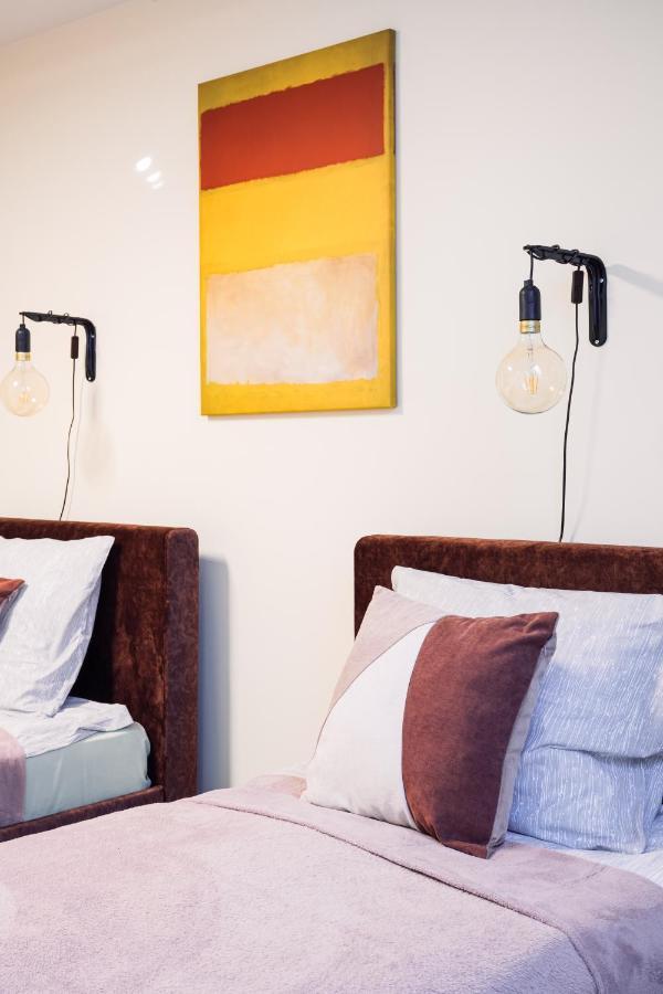 Rothko Apartment/8 Guests/4Bedrooms/Riga Old Town Dış mekan fotoğraf