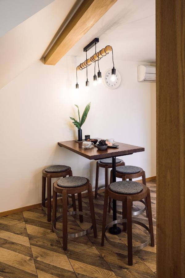 Rothko Apartment/8 Guests/4Bedrooms/Riga Old Town Dış mekan fotoğraf